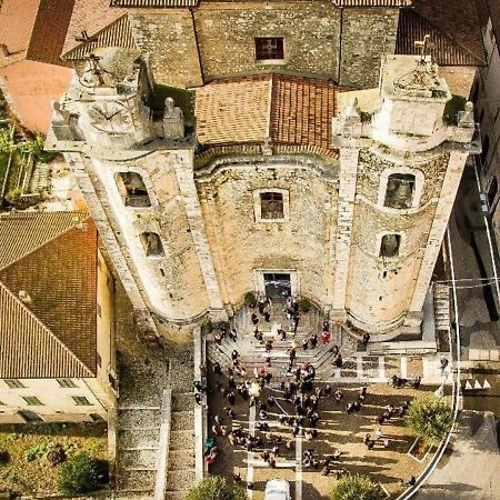 Casa Vacanze Porta Manfredi Arce ภายนอก รูปภาพ